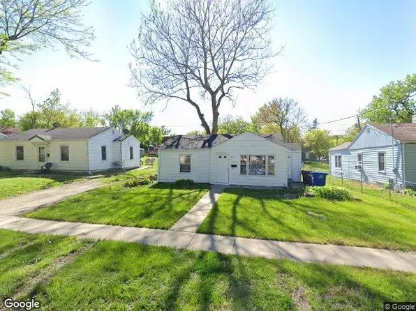 1914 10th St, Des Moines, IA 50314