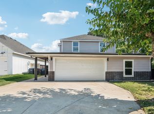 5117 Sunshine Dr, Fort Worth, TX 76105