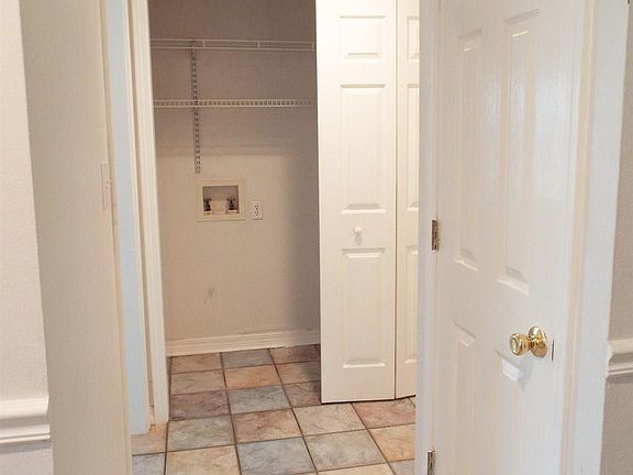 5th image of 4315 Bayou Ridge Dr