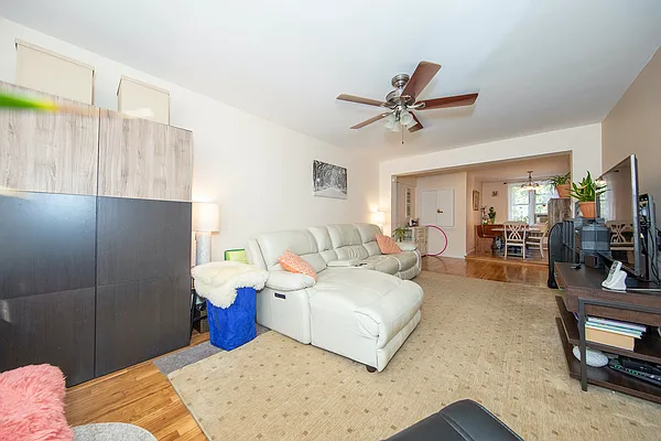 Sold by Argo Residential | media 17