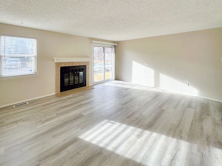 4205 E 119th Pl #C — Photo 3