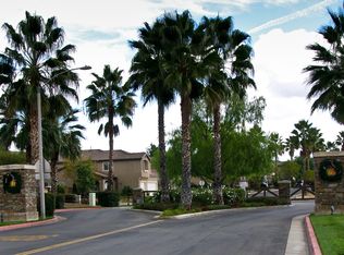 17826 Orangewood Ln, Riverside, CA 92503