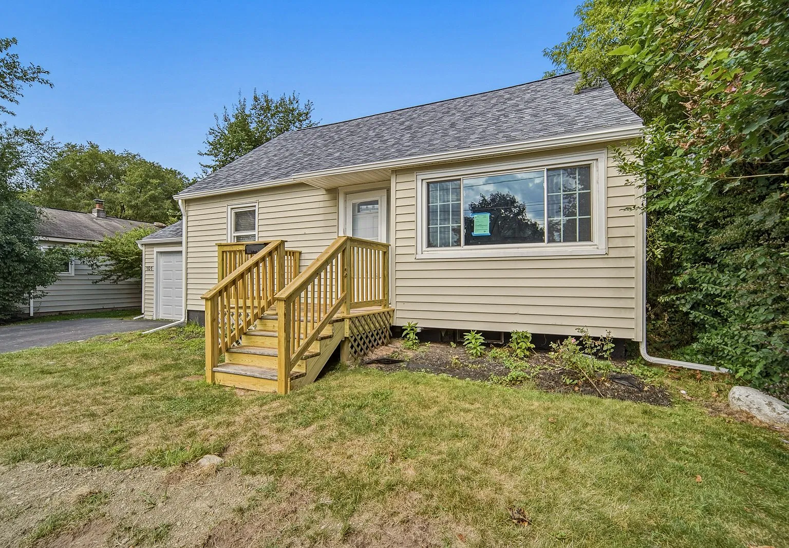 101 Douglas Avenue — Photo 3