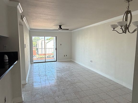 5th image of 2816 S Bartell Dr APT B36