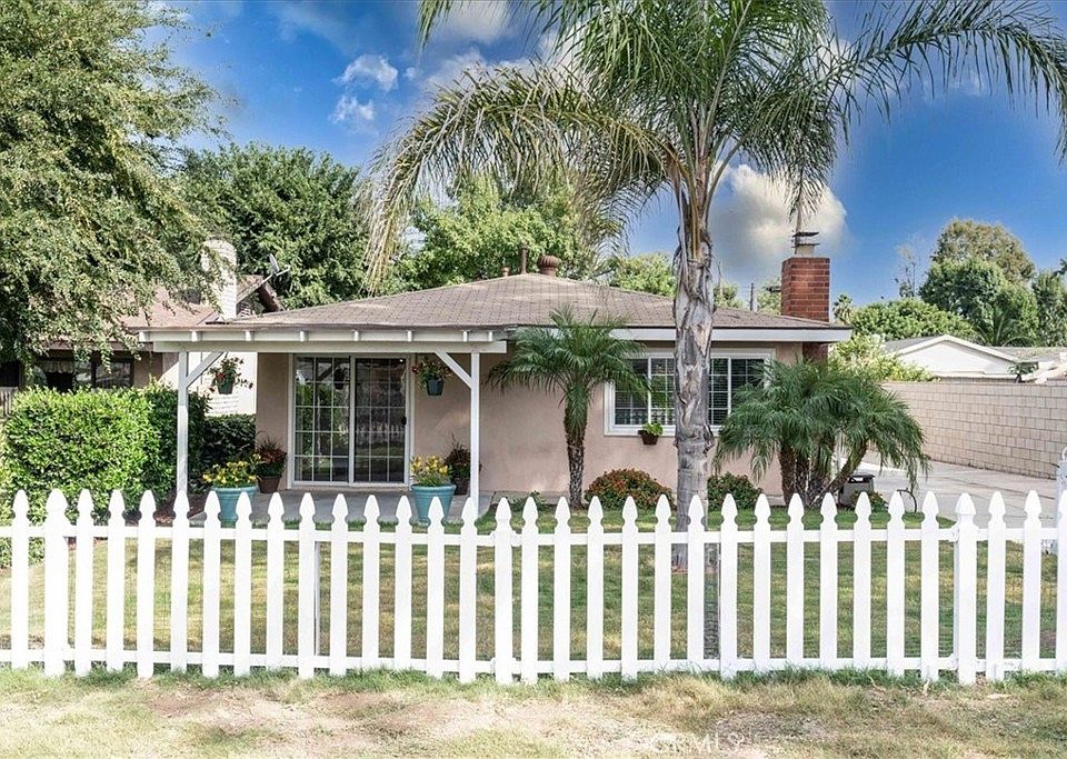 1st image of 15727 Fresno Ave