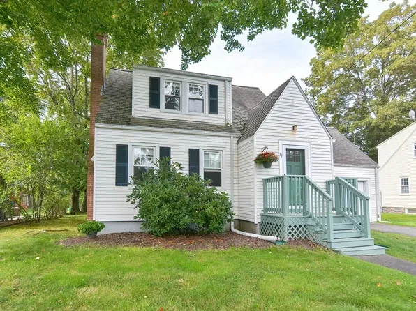 31 Margaret St, Norwood, MA 02062