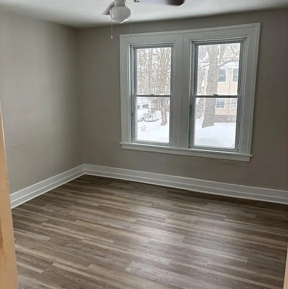 132 Prospect St #UPPER — Photo 3