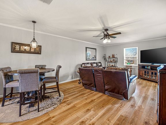 4th image of 1352 Inglewood Dr