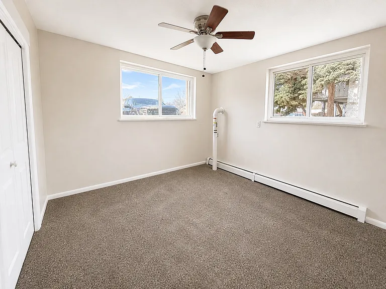 32 Valentine Ln #3 — Photo 7