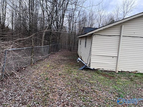 4th image of 720 Greenville Pike
