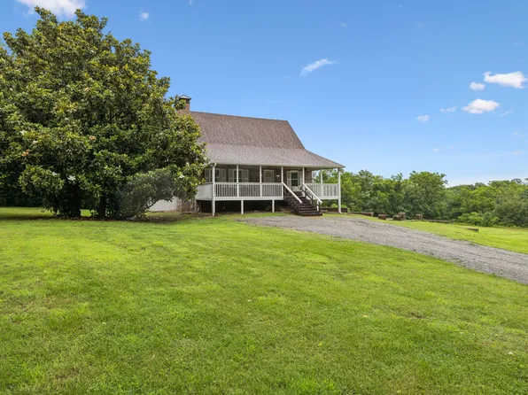 2758 Standing Oak Dr, Thompsons Station, TN 37179