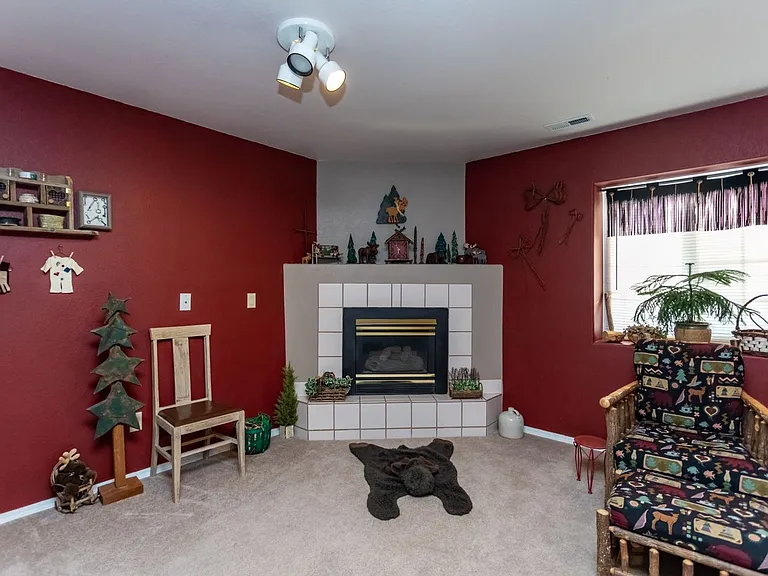 111 Iveystone Ct — Photo 25