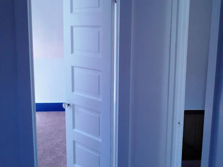 523 Beryl St — Photo 11