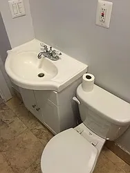 Rented by Rennit Inc.