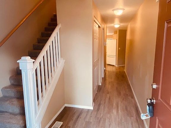 2nd image of 5548 NE 89th Ave