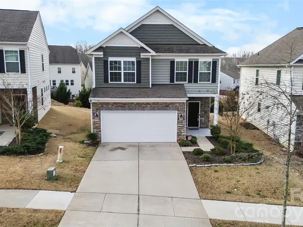 521 Silers Bald Dr, Fort Mill, SC 29715