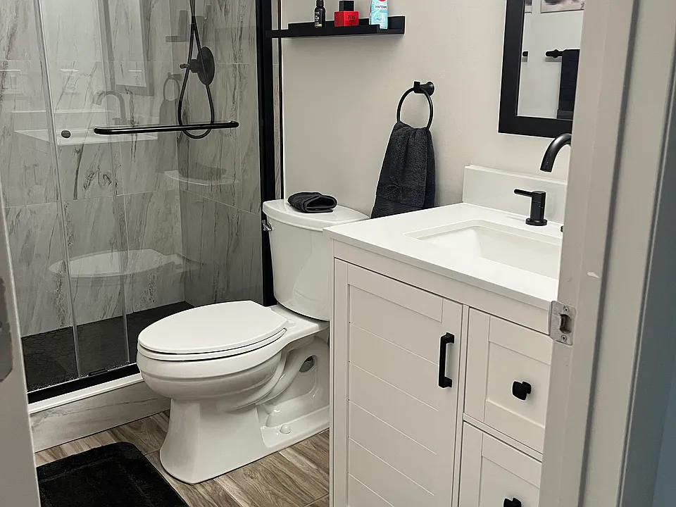 Guest Bathroom