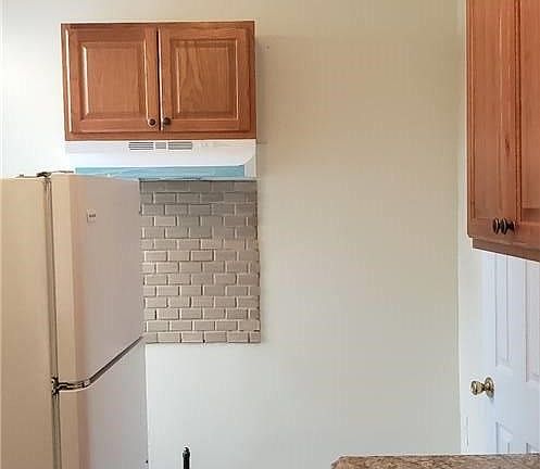 4th image of 131-15 Rockaway Blvd Unit 2R