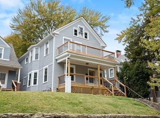 4122 Locust St APT 2, Kansas City, MO 64110