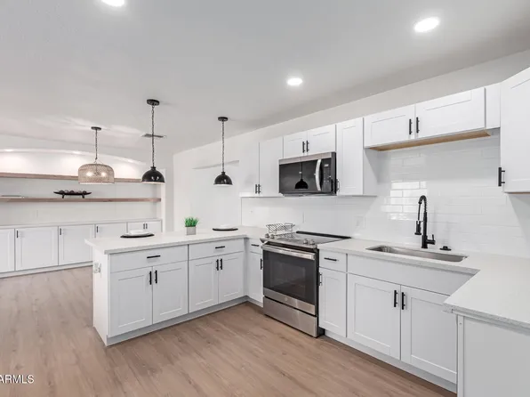 1649 W CARMEL Avenue, Mesa, AZ 85202