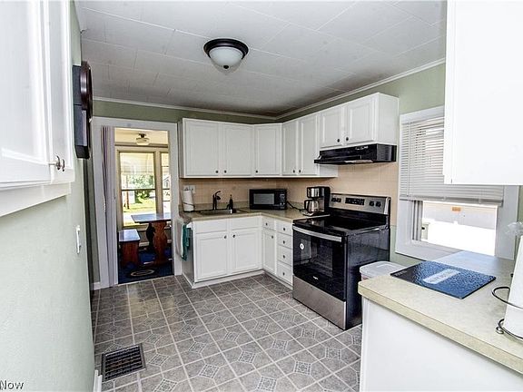 5th image of 110 Boardman Blvd