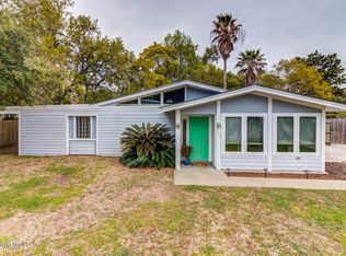 10 Oakwood Dr, Gulfport, MS 39507