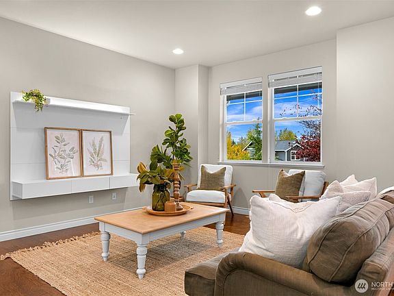 3rd image of 4316 Winslow Court