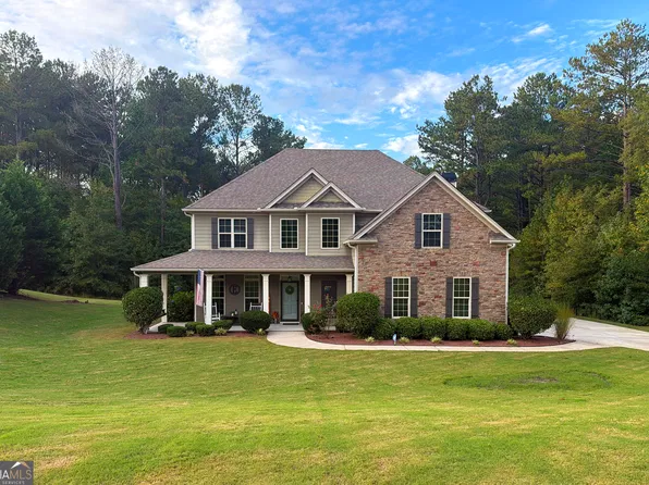 141 Austin Storey Cir, Newnan, GA 30263