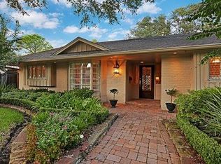 10722 Del Monte Dr, Houston, TX 77042