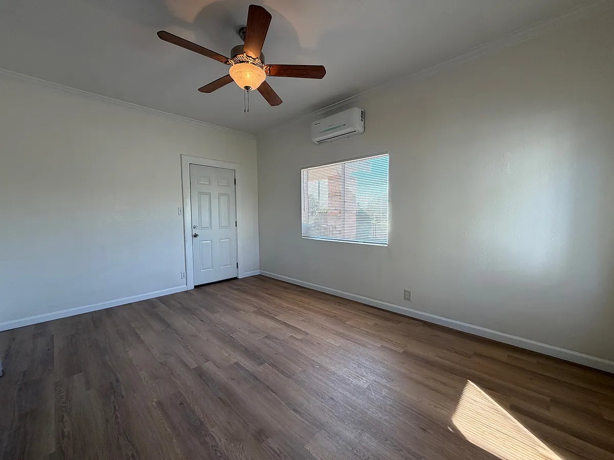 Building Photo - 112 N Huntington Dr #2