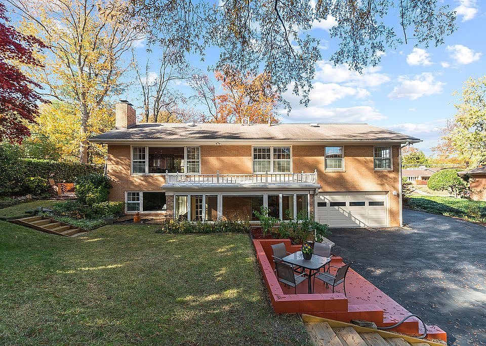 1st image of 1203 Gatewood Dr