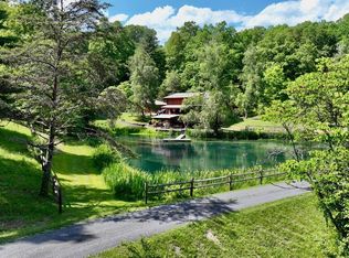 535 Graham House Rd, Talcott, WV 24981