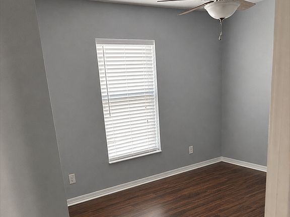 5th image of 455 Peter Pan Blvd