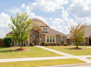 1132 Sutton Pl, Desoto, TX 75115