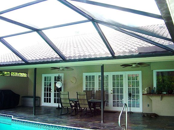 LANAI W/SLATE TILE 