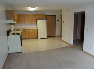 120 NW 5th St APT 104, Cohasset, MN 55721