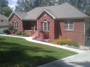 2219 Richwood Dr, Maryville, TN 37803