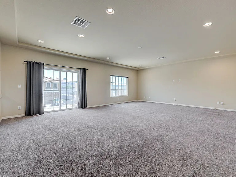 706 Eros Ct — Photo 13