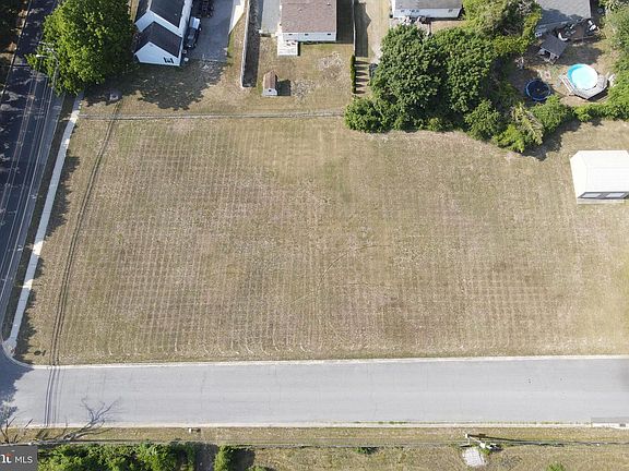 2nd image of 0 S Division St
