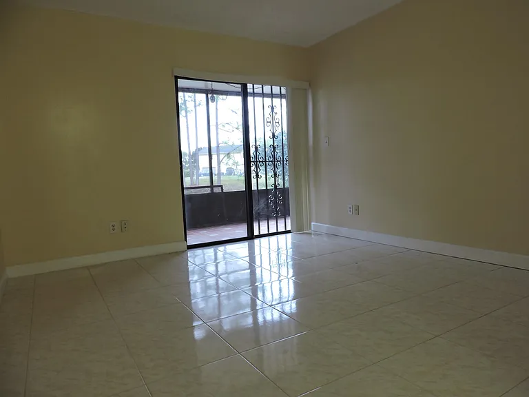 166 Sparrow Dr #2B — Photo 16
