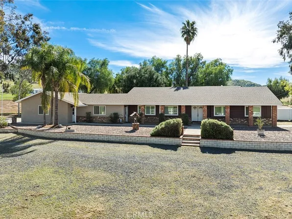 31675 Contour Ave, Nuevo, CA 92567