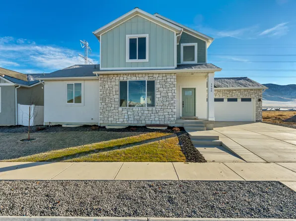 2349 E Woodbury Ln, Eagle Mountain, UT 84005