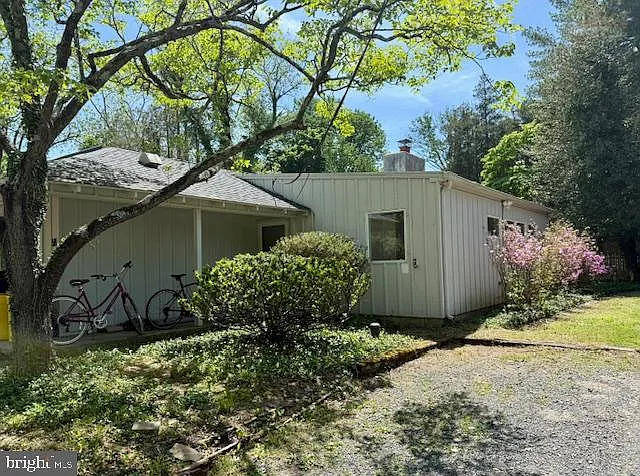 68 Mountain Ave — Photo 1