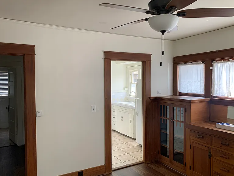 3901 Goldfinch St — Photo 11