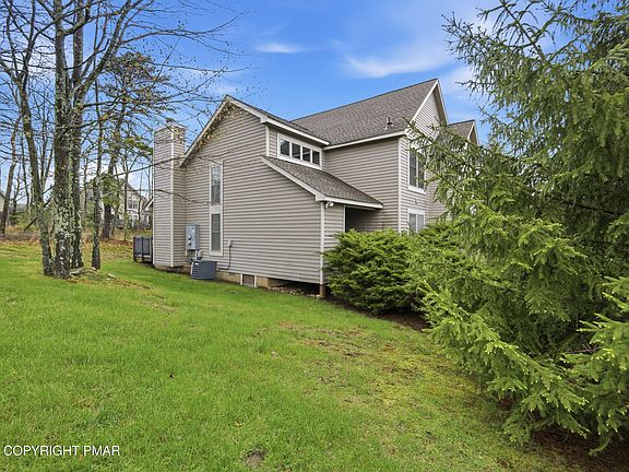 4th image of 187 Hawthorne Ct