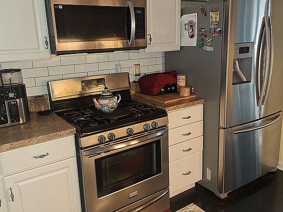 Stainless steel appliances 