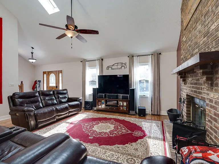 4078 Margate Dr — Photo 23