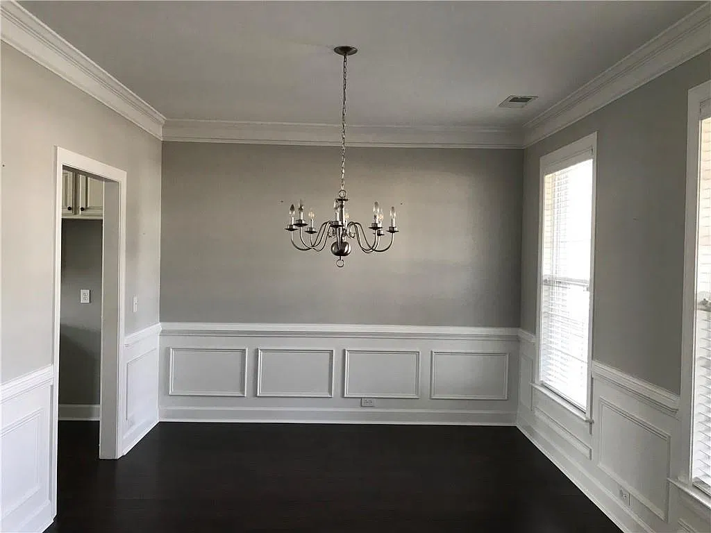 5 bed, 4.0 bath, 2942 sqft, $3,280 — Photo 3