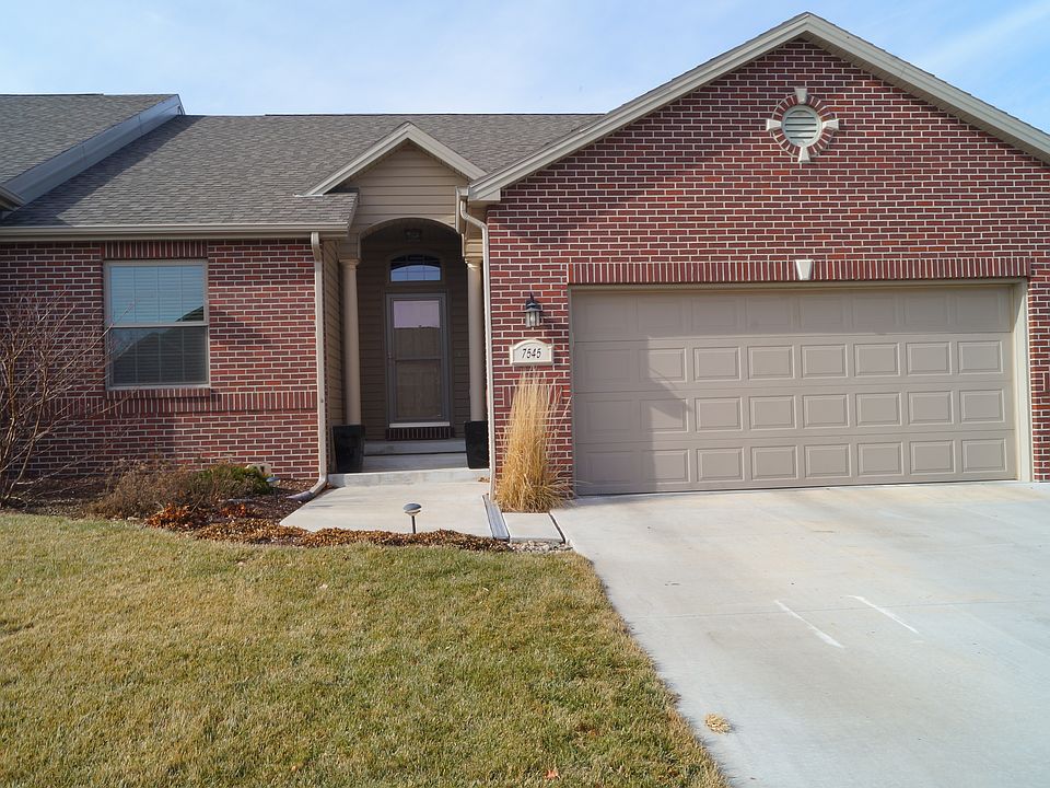 1st image of 7545 Kentwell Ln