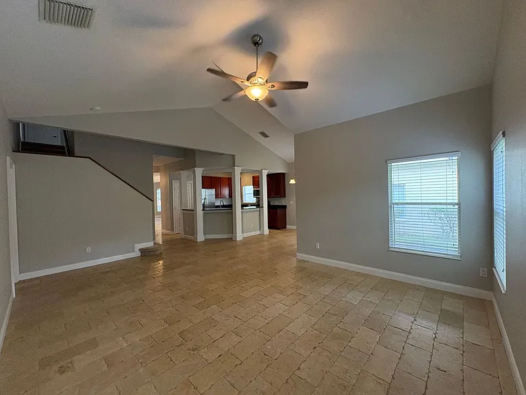 6931 Lucca St — Photo 24